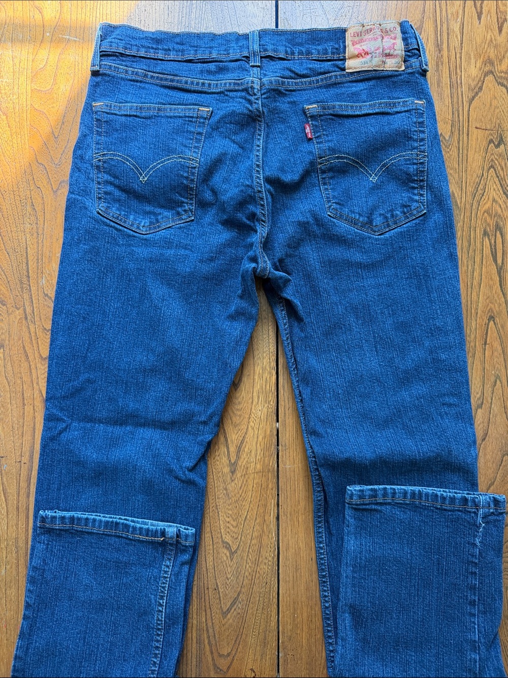 Levi's Men's Blue Straight Jeans - Classic Back Pocket